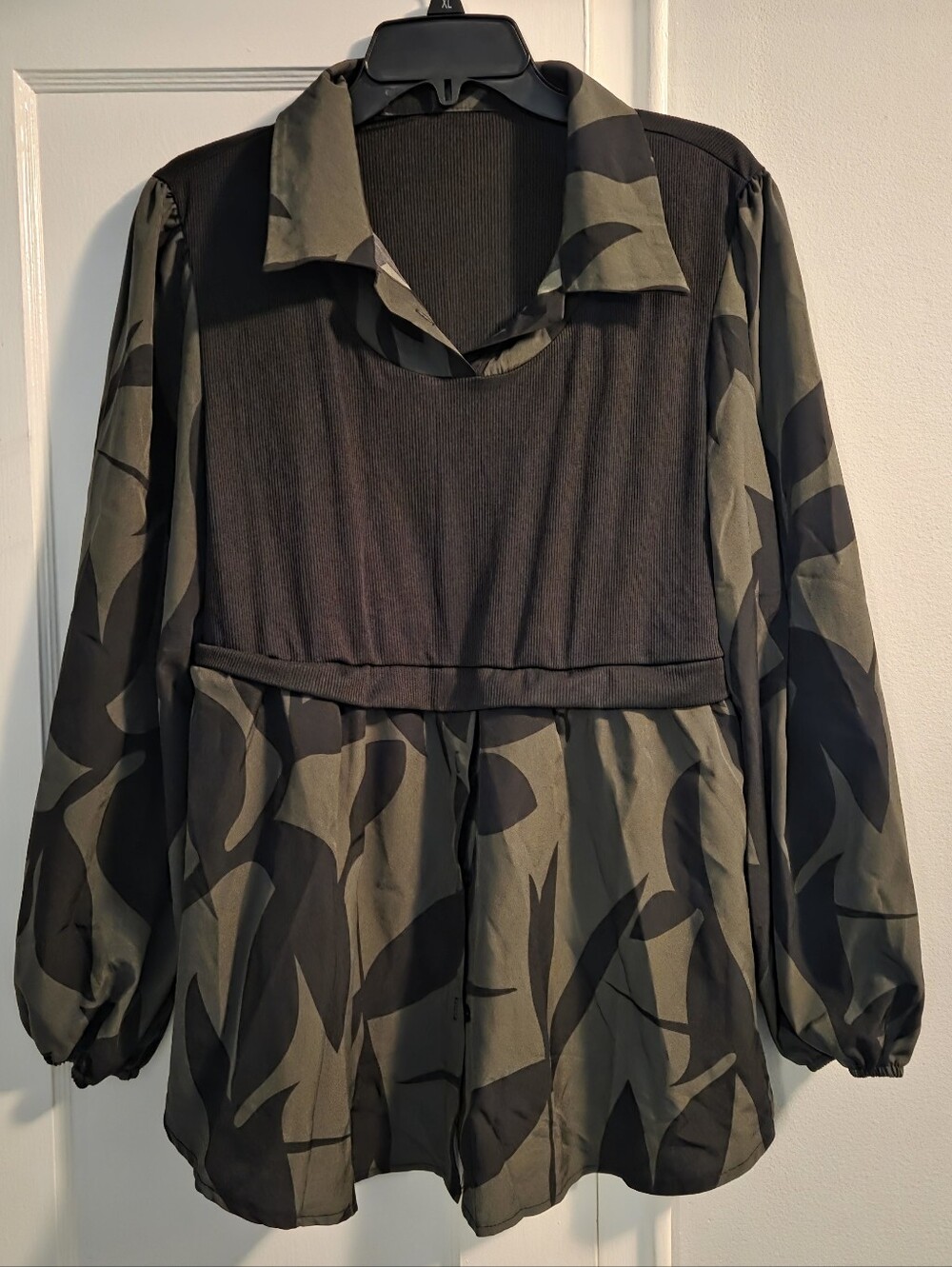 Olive & Black Patterned Long Sleeve Peplum Top